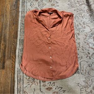 Banana republic, orange top size large